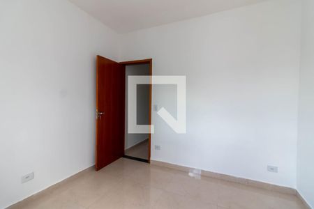 Quarto 1 de apartamento para alugar com 2 quartos, 40m² em Vila Prado, São Paulo
