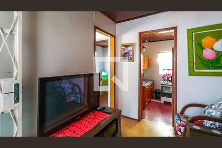 Casa à venda com 5 quartos, 250m² em Cascata, Porto Alegre