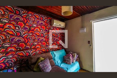 Casa à venda com 5 quartos, 250m² em Cascata, Porto Alegre