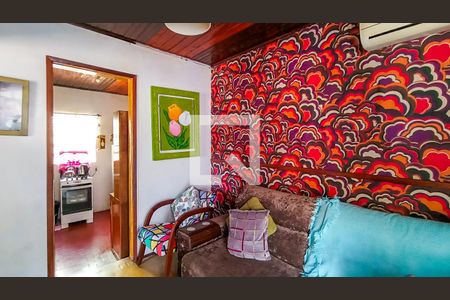 Casa à venda com 5 quartos, 250m² em Cascata, Porto Alegre