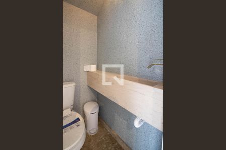 Lavabo de casa à venda com 3 quartos, 350m² em Morumbi, São Paulo
