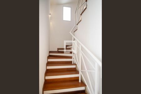 Escada de casa à venda com 3 quartos, 350m² em Morumbi, São Paulo