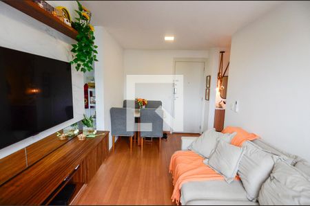 Sala de apartamento para alugar com 1 quarto, 34m² em Riachuelo, Rio de Janeiro