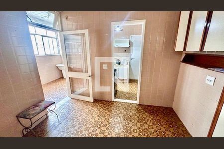 Apartamento à venda com 3 quartos, 190m² em Icaraí, Niterói