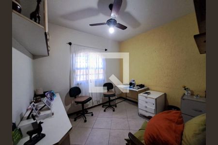 Casa à venda com 3 quartos, 180m² em Serra Grande, Niterói