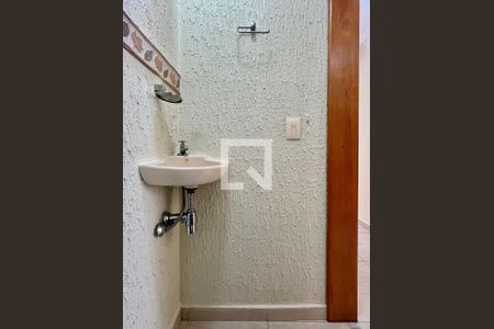 Lavabo de apartamento à venda com 3 quartos, 80m² em Centro, Campinas
