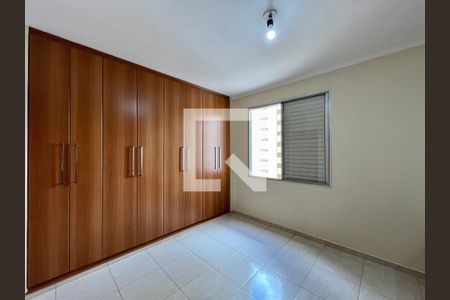 Suíte de apartamento à venda com 3 quartos, 80m² em Centro, Campinas