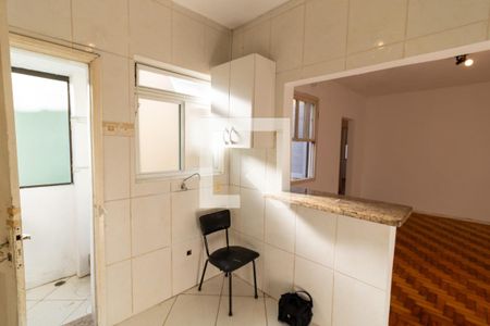 Cozinha de apartamento para alugar com 2 quartos, 84m² em Menino Deus, Porto Alegre
