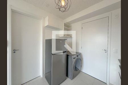Sala/Cozinha de apartamento para alugar com 1 quarto, 28m² em Várzea da Barra Funda, São Paulo