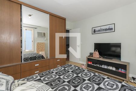 Quarto de apartamento para alugar com 2 quartos, 88m² em Jardim Lindóia, Porto Alegre