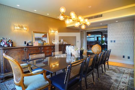 Sala de jantar  de apartamento à venda com 3 quartos, 258m² em Independência, Porto Alegre
