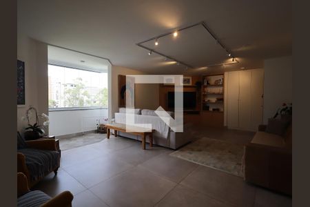 Sala de apartamento para alugar com 3 quartos, 122m² em Vila Andrade, São Paulo