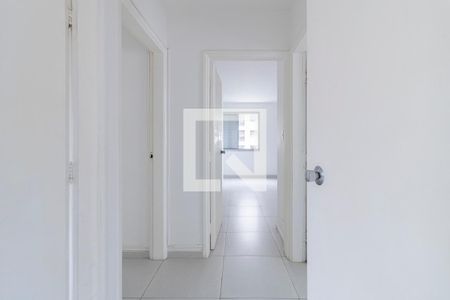 Corredor  de apartamento à venda com 3 quartos, 183m² em Moema, São Paulo