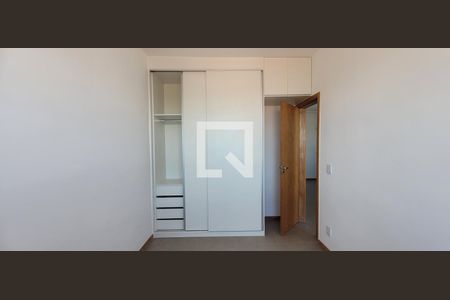 Quarto 1 - Armários de apartamento para alugar com 2 quartos, 56m² em Senhora das Graças, Betim