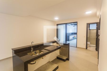 Sala/Cozinha de apartamento à venda com 2 quartos, 129m² em Santo Agostinho, Belo Horizonte