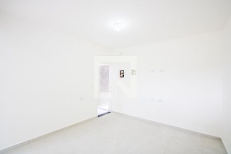 Sala de casa para alugar com 1 quarto, 40m² em Jardim Aracy, Mauá