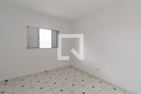Quarto 2 de casa para alugar com 2 quartos, 80m² em Vila Chuca, São Paulo