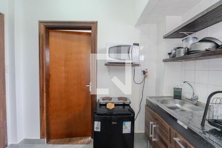 Cozinha e Área de Serviço de kitnet/studio para alugar com 1 quarto, 30m² em República, São Paulo