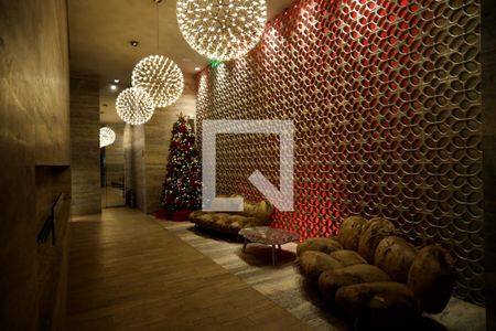 Hall de entrada de apartamento à venda com 1 quarto, 78m² em Funcionários, Belo Horizonte