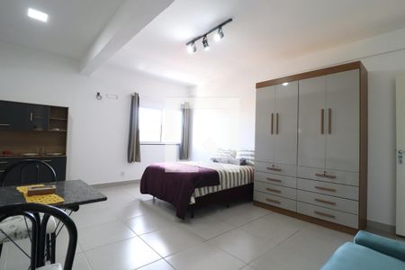 Sala/Quarto de apartamento para alugar com 1 quarto, 33m² em Umuarama, Uberlândia