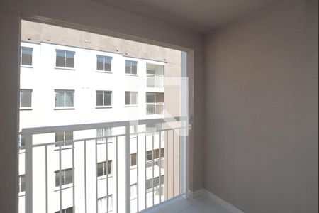 Varanda de apartamento para alugar com 2 quartos, 34m² em Parque Industrial Tomas Edson, São Paulo