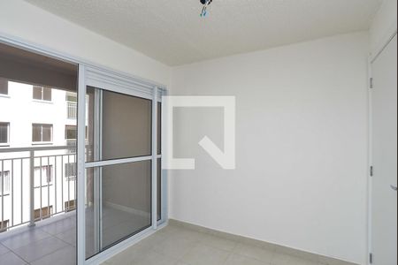 Sala de apartamento para alugar com 2 quartos, 34m² em Parque Industrial Tomas Edson, São Paulo