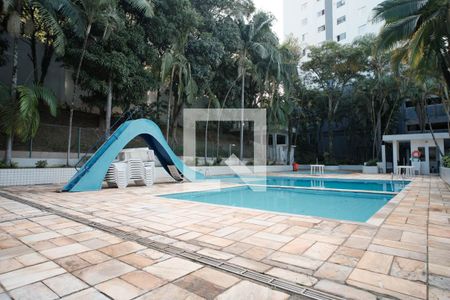 Área comum de apartamento para alugar com 3 quartos, 120m² em Vila Londrina, São Paulo