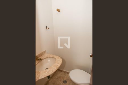 Lavabo de apartamento para alugar com 3 quartos, 152m² em Perdizes, São Paulo