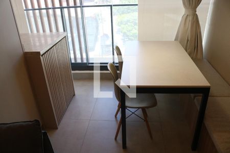Sala de apartamento para alugar com 1 quarto, 41m² em Perdizes, São Paulo