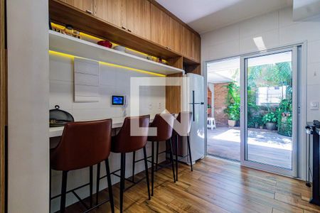 Cozinha de casa de condomínio à venda com 3 quartos, 155m² em Rio Pequeno, São Paulo