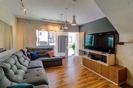 Sala de casa de condomínio à venda com 3 quartos, 155m² em Rio Pequeno, São Paulo