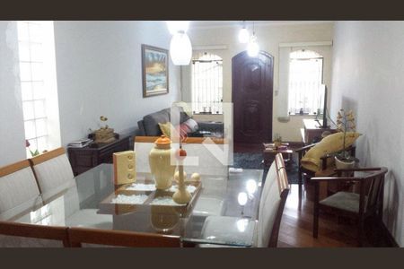 Casa à venda com 3 quartos, 220m² em Jardim Nice, São Paulo