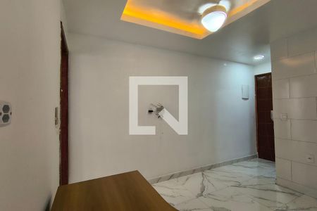 Sala de apartamento para alugar com 1 quarto, 28m² em Anil, Rio de Janeiro