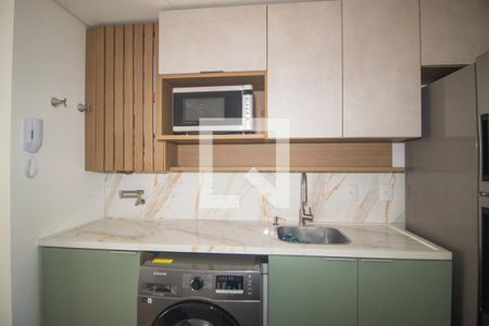 Sala/Cozinha de apartamento à venda com 2 quartos, 74m² em Cristal, Porto Alegre