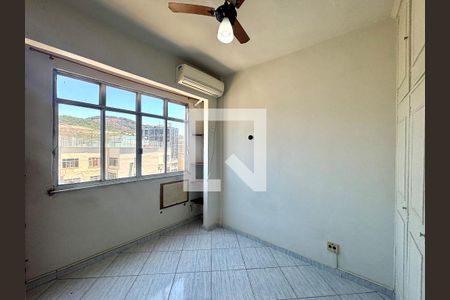 Sala/quarto de apartamento para alugar com 1 quarto, 28m² em Botafogo, Rio de Janeiro