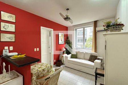 Apartamento à venda com 1 quarto, 32m² em Leme, Rio de Janeiro