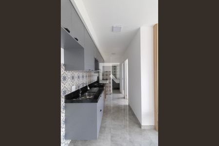 Cozinha e Área de Serviço de apartamento para alugar com 2 quartos, 48m² em Cidade Patriarca, São Paulo