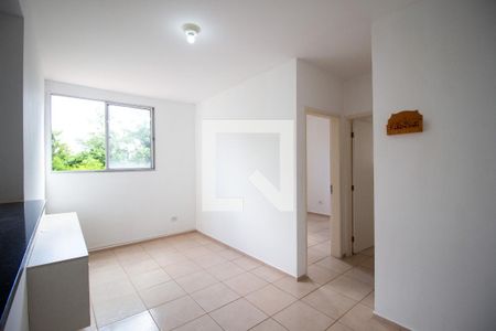 Sala de apartamento para alugar com 2 quartos, 51m² em Jardim Tatiana, Votorantim