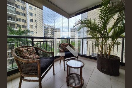 Apartamento para alugar com 2 quartos, 68m² em Recreio dos Bandeirantes, Rio de Janeiro