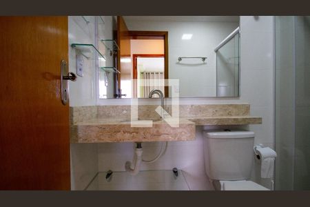 Banheiro Social de apartamento para alugar com 2 quartos, 64m² em Aviação, Praia Grande