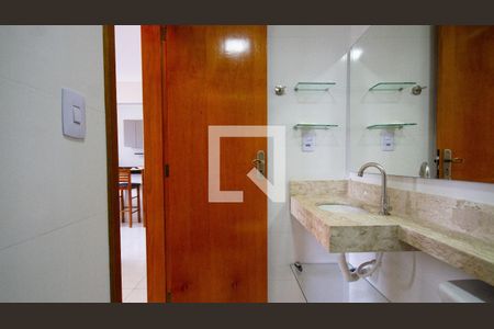 Banheiro Social de apartamento para alugar com 2 quartos, 64m² em Aviação, Praia Grande