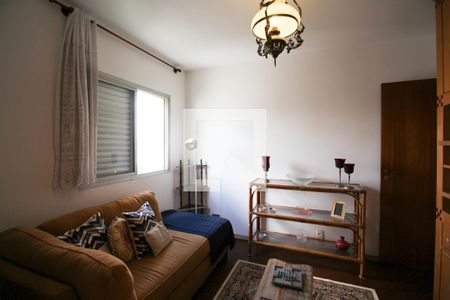 Quarto 1 - Reversível  de apartamento para alugar com 3 quartos, 94m² em Indianópolis, São Paulo