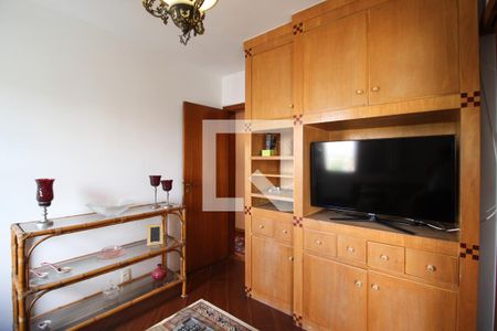 Quarto 1 - Reversível  de apartamento para alugar com 3 quartos, 94m² em Indianópolis, São Paulo