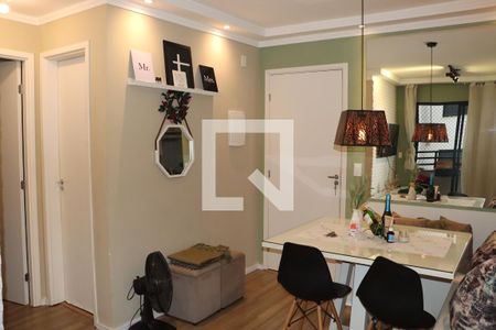 Apartamento para alugar com 2 quartos, 48m² em Jardim Isis, Cotia