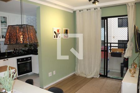 Apartamento para alugar com 2 quartos, 48m² em Jardim Isis, Cotia