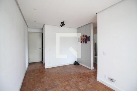 Sala de apartamento para alugar com 2 quartos, 52m² em Taquara, Rio de Janeiro