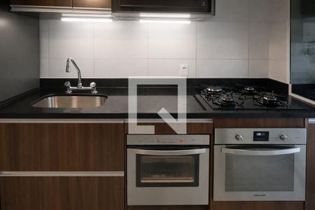 Cozinha de apartamento à venda com 2 quartos, 60m² em Vila Osasco, Osasco