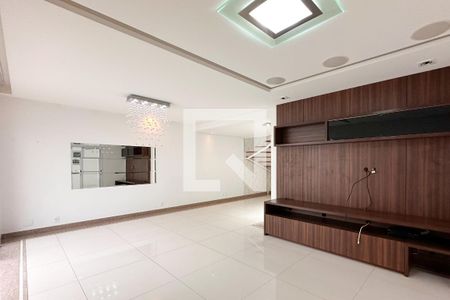 Sala de casa de condomínio para alugar com 3 quartos, 241m² em Dos Casa, São Bernardo do Campo