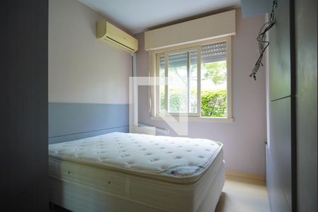 Quarto 2 de apartamento para alugar com 2 quartos, 70m² em Chácara das Pedras, Porto Alegre