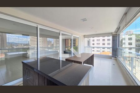 Varanda de apartamento para alugar com 3 quartos, 134m² em Vila Romana, São Paulo